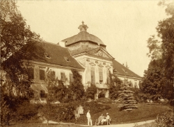 Kastely_1935